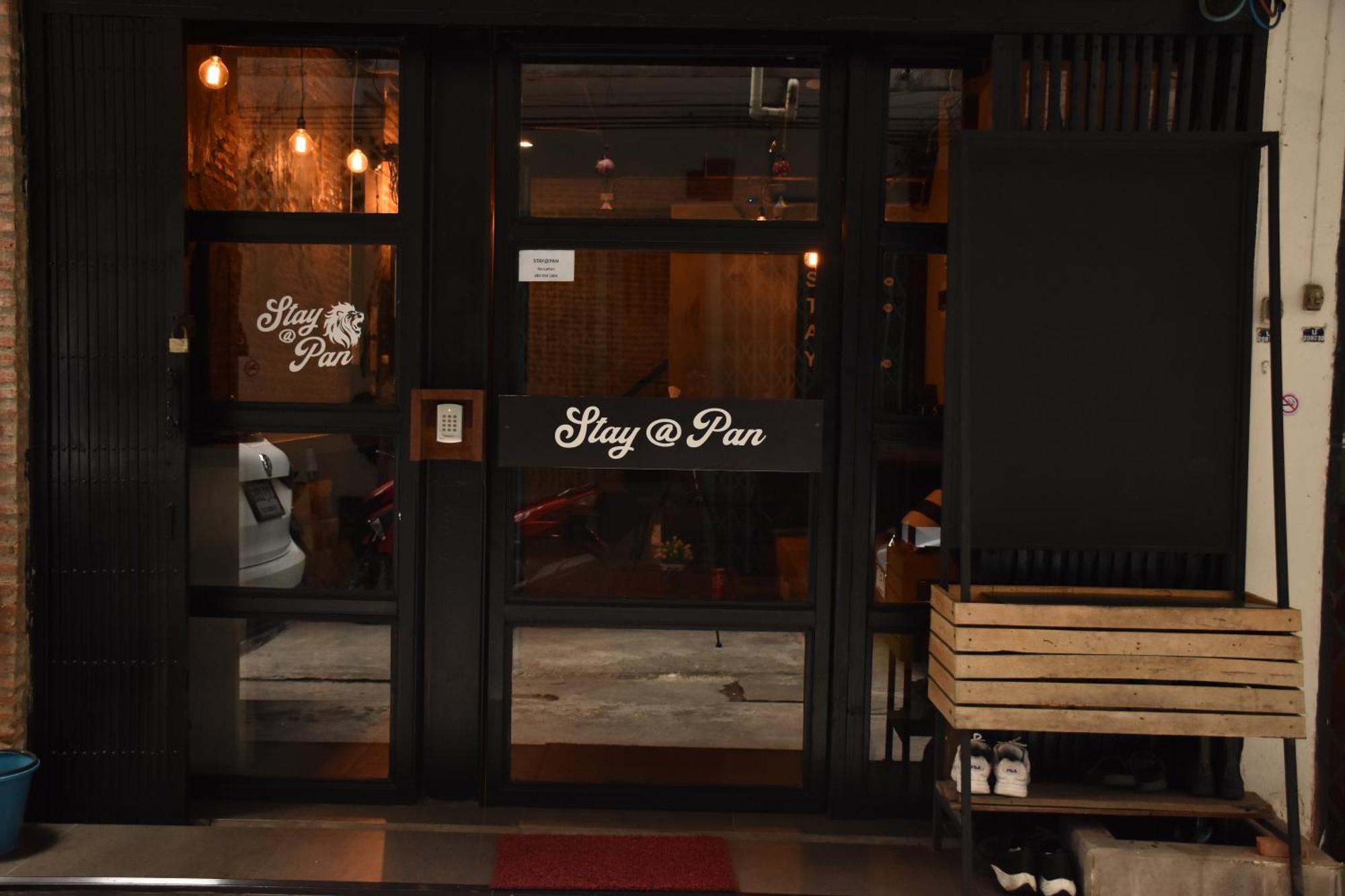 Stay At Pan Hostel Bangkok Exterior photo